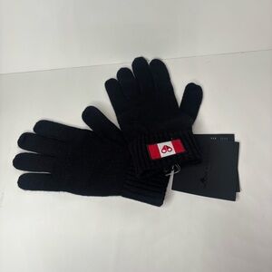 Moose Knuckles Ferris Merino Wool Gloves in black
